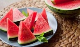 厦门吃瓜事件,一场网络热议背后的真相与反思