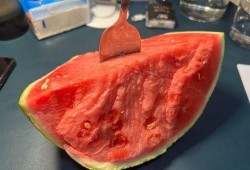 吃白色小瓜拉肚子,揭秘饮食安全与肠胃健康