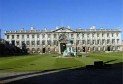 伦敦大学吃瓜,一场别开生面的“吃瓜”大事件