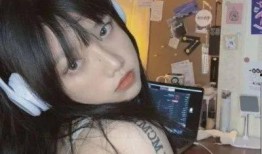 张嘴吃瓜头像女生,张嘴吃瓜女生的独特魅力