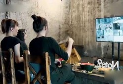 丁泽仁直播吃瓜,趣味横生瞬间引爆网友热议