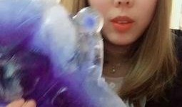 吃瓜冰块的视频,吃瓜冰块视频带你领略清凉新体验