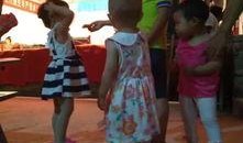 吃瓜群众大戏开幕,揭秘娱乐圈风云变幻