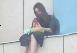 19岁女孩吃瓜,一场青春的甜蜜与苦涩