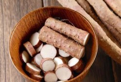 山药跟佛手瓜能一起吃吗,山药与佛手瓜的食用搭配探讨
