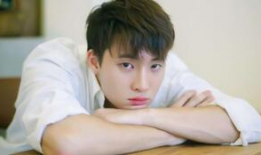 洪天逸吃瓜,揭秘娱乐圈幕后真相