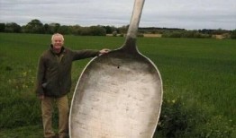 大勺子吃瓜表情,揭秘网络热梗背后的趣味与思考